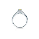 Gul cushion safir forlovelsesring med dobbelt diamant halo